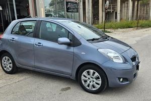 Toyota Yaris 1.4 D-4D 5 porte Active