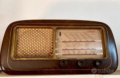 Radio Vega vintage
