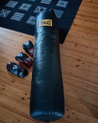 Sacco boxe EVERLAST