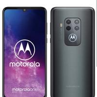 Motorola One zomm