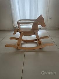 Cavallo a dondolo Pinolino 