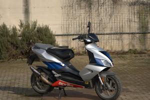 Aprilia SR 50 factory 