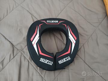 Collare per casco Sparco