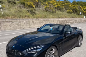 Super BMW Z4 2.0 Sdrive
