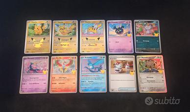Lotto Carte Pokemon 30 Anniversario - 3x Pikachu