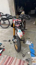 pit bike bucci f4