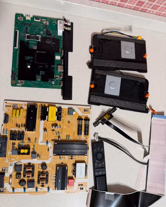 RICAMBI PER TV SAMSUNG QE50Q60AAUXZT