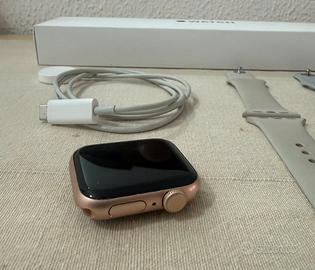 Apple Watch SE GPS 40mm Gold - leggi descrizione