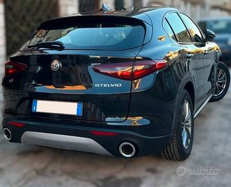 Alfa stelvio Q4