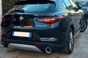 Alfa stelvio Q4