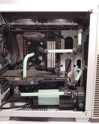 Assemblato AMD Ryzen 7 - Radeon RX Vega - RAM 32GB