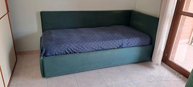 Letto singolo con secondo posto estraibile