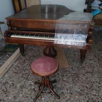 Pianoforte a coda antico (metà Ottocento)