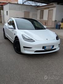 Tesla Model 3 VEDI FOTO LEGGI! 114.000KM