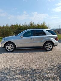 MERCEDES ML 320 SPORT 