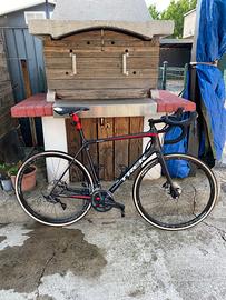 TREK EMONDA SL6 DISC