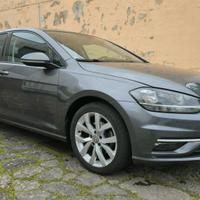 VOLKSWAGEN GOLF 7.5 EXECUTIVE 1.6 TDI