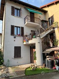 Appartamento Lurago D'Erba