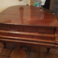 Pianoforte ANT.PETROF 1/4 di coda