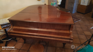 Pianoforte ANT.PETROF 1/4 di coda