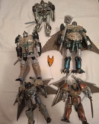 TRANSFORMERS 5 PERSONAGGI CAVALIERI CON ACCESSORI