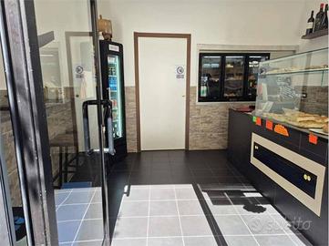 Immobile di 42 m² con 2 locali a Abbiategrasso