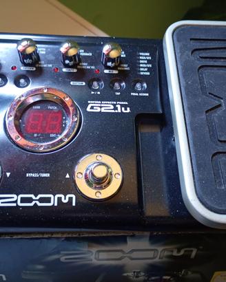Pedaliera Zoom per chitarra elettrica