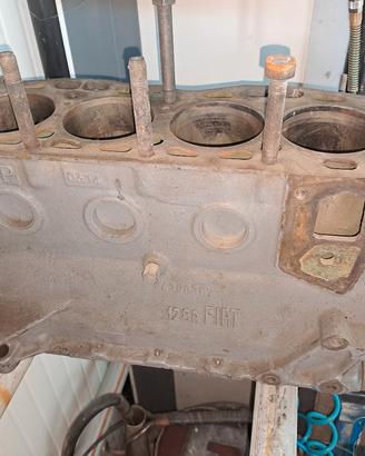 Monoblocco fiat 128