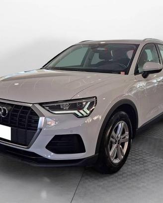 Audi Q3 35 1.5 tfsi Business s-tronic