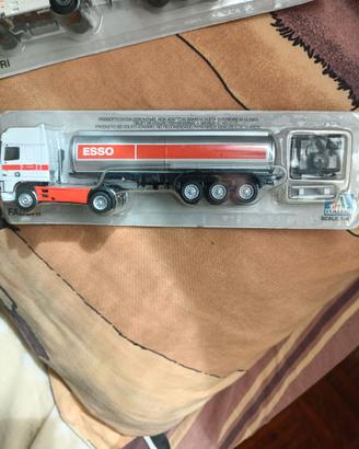Camion Esso 1.87 Italeri