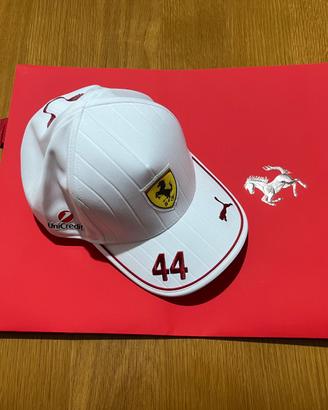 Cappello Ferrari F1