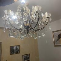 Lampadario vintage con cristalli