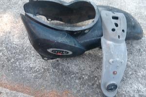 ricambio carena posteriore  per scarabeo 50