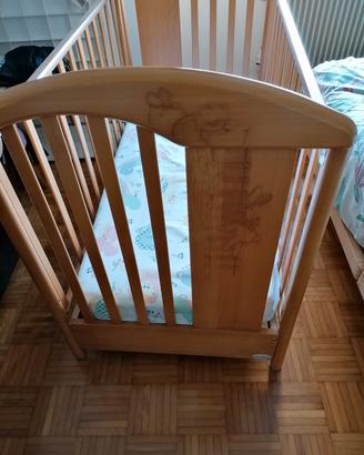 lettino in legno