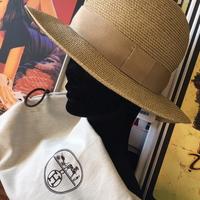 Panama Hermes