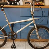 Bicicletta BMX 20" x adulti