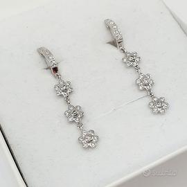 COD.1563A.25 ORECCHINI ORO BIANCO FIORI DI LUCE