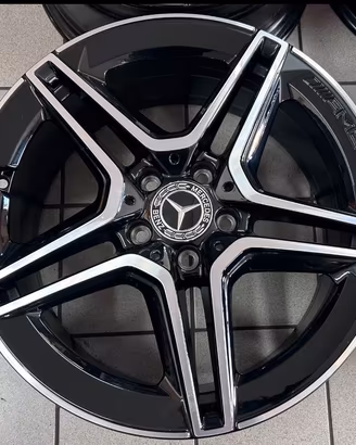 Cerchi gomme e valvole originali mercedes amg 18
