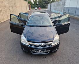 Opel Astra 1.6 16V VVT Station Wagon Easytronic Cl