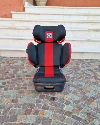 Seggiolino auto Peg Perego per bmbi fino a 140 cm