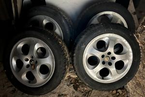 Cerchi e gomme invernali alfa 5x100