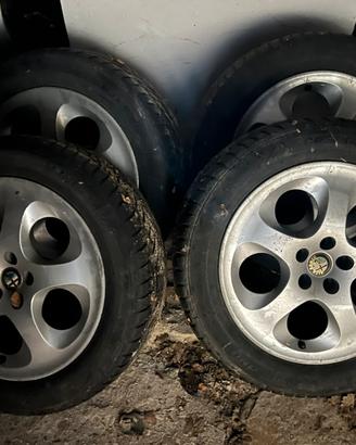 Cerchi e gomme invernali alfa 5x100