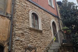 Appartamento su più livello Priverno Centro