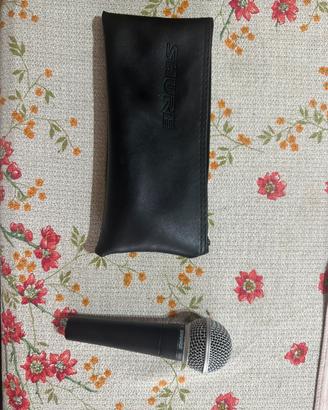 Microfono semiprofessionale Shure SM58