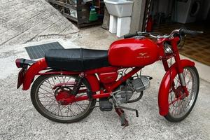 Moto Guzzi Cardellino 83,2cc del 1963