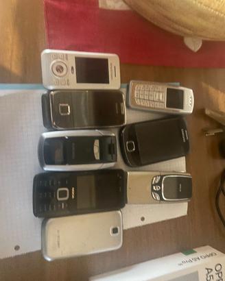 i vecchi telefoni cellulari