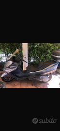 Burgman 400 grigio metallizzato ottomo stato