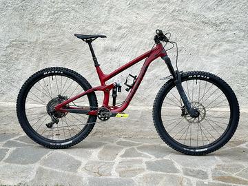 Transition Sentinel 29 L