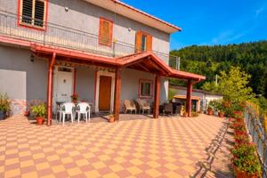 Casa indipendente la mucone (acri)