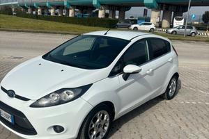 FORD FIESTA 1.4 desel